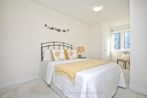 Markham Wismer community 24 Orca Dr For Sale
